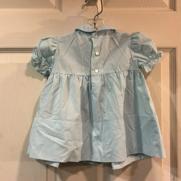 🐰 A Little Angel Vintage Smocked Hand Embroidered Baby Dress size 9m - Picture 4 of 7